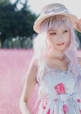 清纯妹子西瓜 粉草