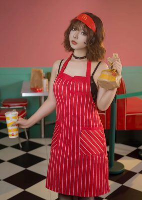 yuuhui玉汇 – 麦当劳的女服务员