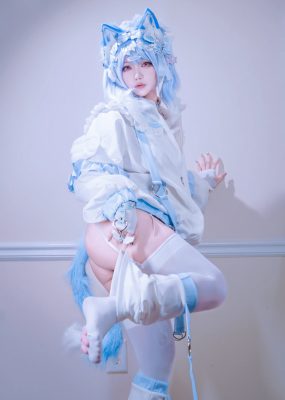 狐洛洛子 – 水色猫猫头