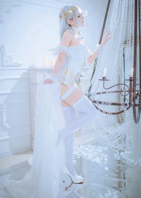 凛子酱 – 埃姆登