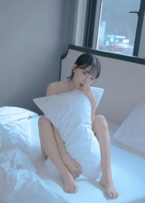 [ARTGRAVIA] VOL.080 姜仁卿 – 性感背心+激情调教