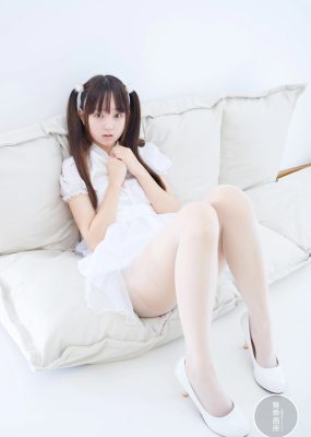 柴系小乖(稚乖画册) – 团子 18D白丝