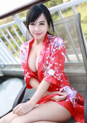 黄可christine《2套睡衣+泳装》 美媛馆 Vol.033