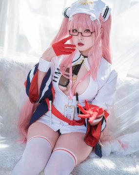 Natsuko夏夏子 – 英仙座