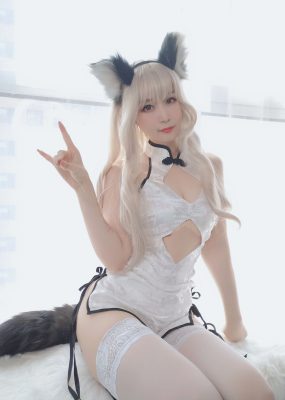 Coser小姐姐白银 小白狼