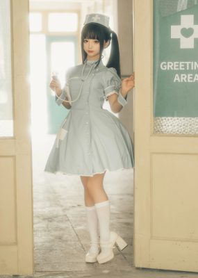 网红COS 蠢沫沫 – 小护士