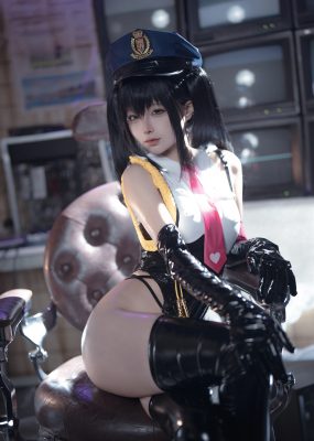 蠢沫沫 – 沙希女警