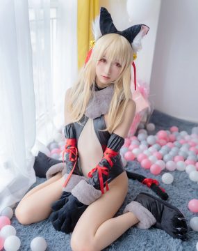 萌系小姐姐木绵绵OwO – 伊莉娅