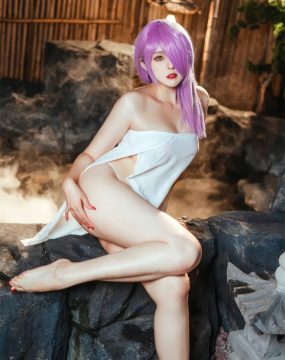 Natsuko夏夏子 – BLHX的里雅斯特温泉夜