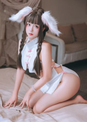 日奈娇 – 垂耳兔