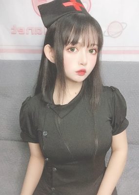 大眼萌妹黑猫猫OvO – 护士喵