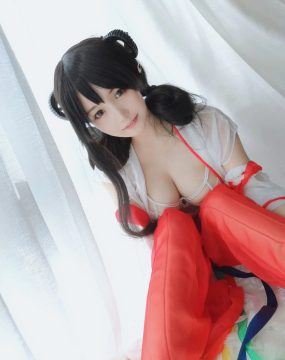 网红COS 小仓千代w – 巫女