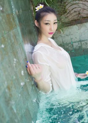妲己_Toxic《衬衫湿身+泡泡浴》 秀人网XIUREN No.781
