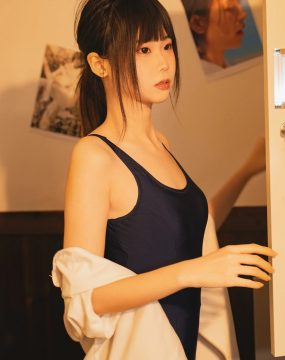 安曜曜 – 教室2 体操服