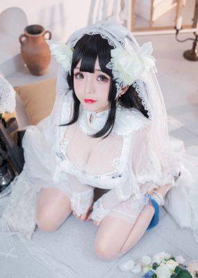 Cosplay日奈娇 – 95式婚纱