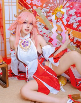 日本性感萝莉Byoru&Yae Miko Raiden Shogun