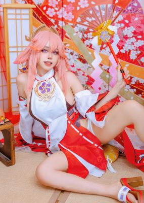 日本性感萝莉Byoru&Yae Miko Raiden Shogun