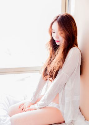 模特小曼miki《童颜巨乳甜美型妹子》 秀人网XIUREN No.972