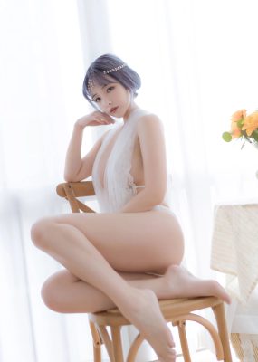 网红COS 雯妹 – 白色希腊