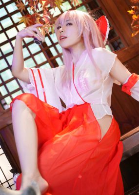 虎森森 – 巫女
