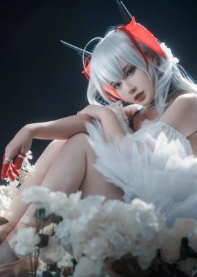 网红COS 铁板烧鬼舞w – 明日方舟 芭蕾