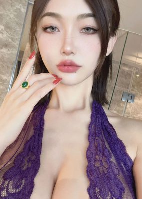微密圈 脸红Dearie – 紫色情趣连体衣