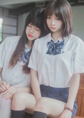 桜桃喵&疯猫ss《JK百合》
