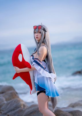 Coser小姐姐星之迟迟 – 明日方舟《斯卡蒂》