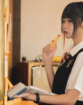 安曜曜 – 教室 放学后